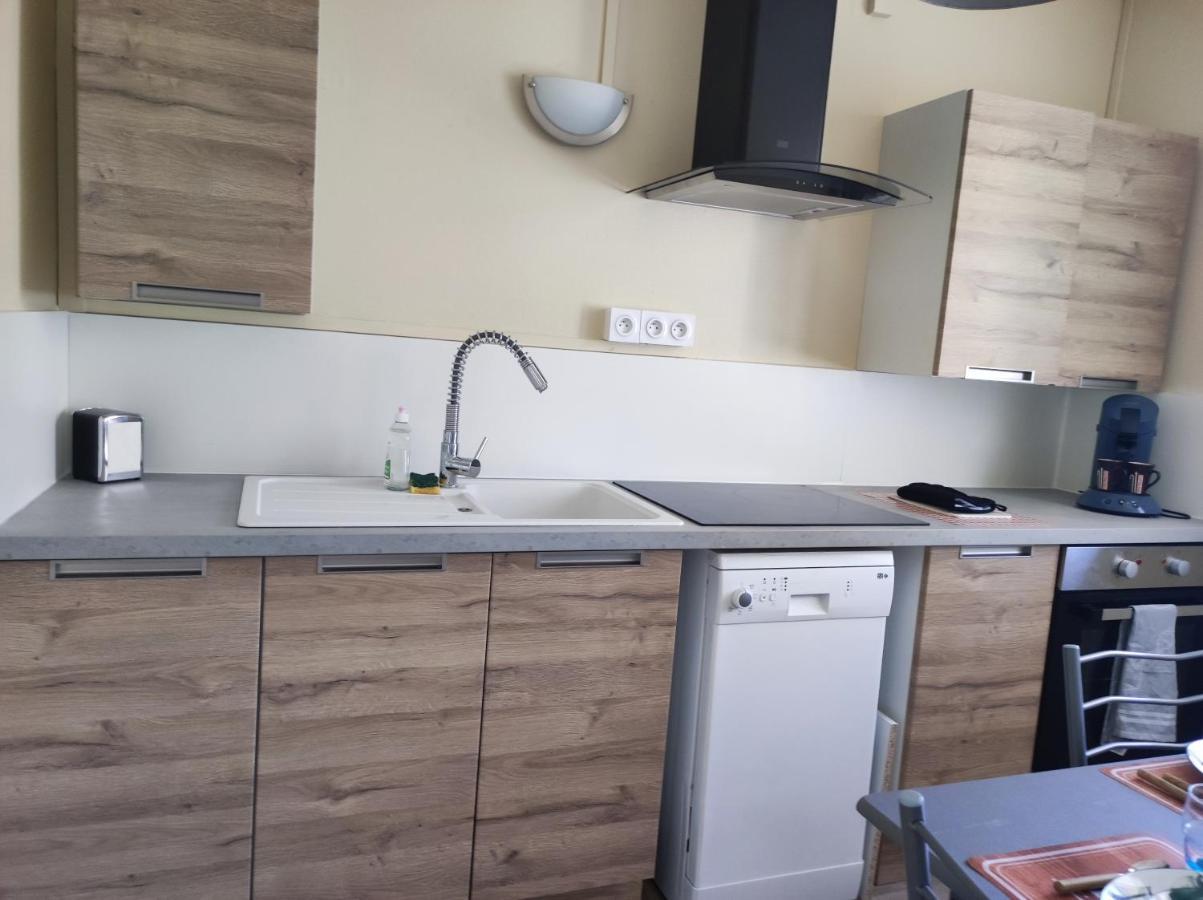 Studio - Meuble Tourisme, Trois Etoiles - 34 M2 Refait A Neuf- Residence Mâcon Exteriér fotografie