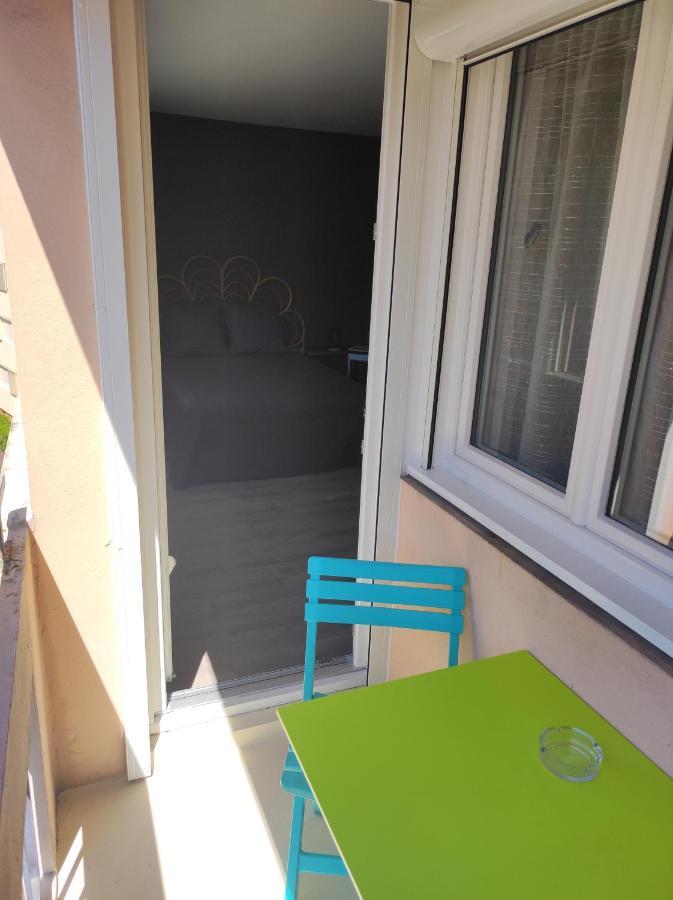 Studio - Meuble Tourisme, Trois Etoiles - 34 M2 Refait A Neuf- Residence Mâcon Exteriér fotografie